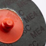 3M Cubitron 2 786C 33391 60 Grit 75mm Roloc Fibre Disc - Image 4